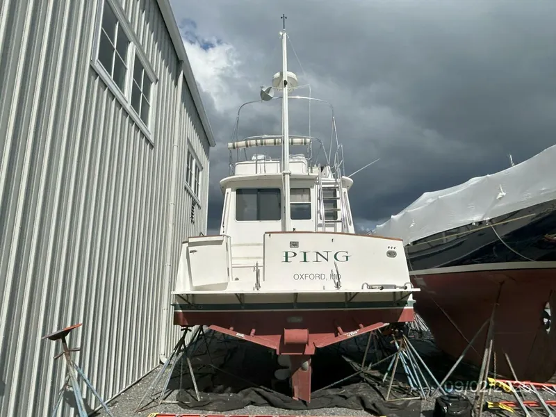 Slide: The Image of 40' Legacy aft profile - 5629534