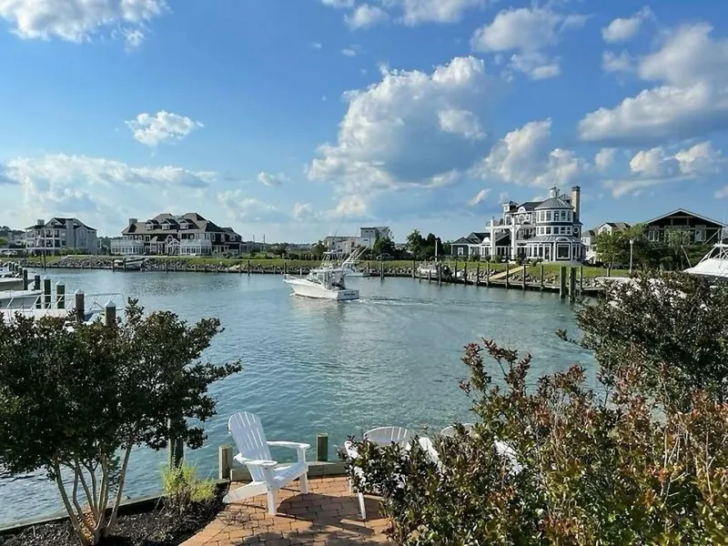 Slide: The Image of 0005367684 - 5627865