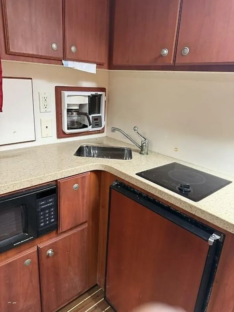 Slide: The Image of 0005303377 - 5627869