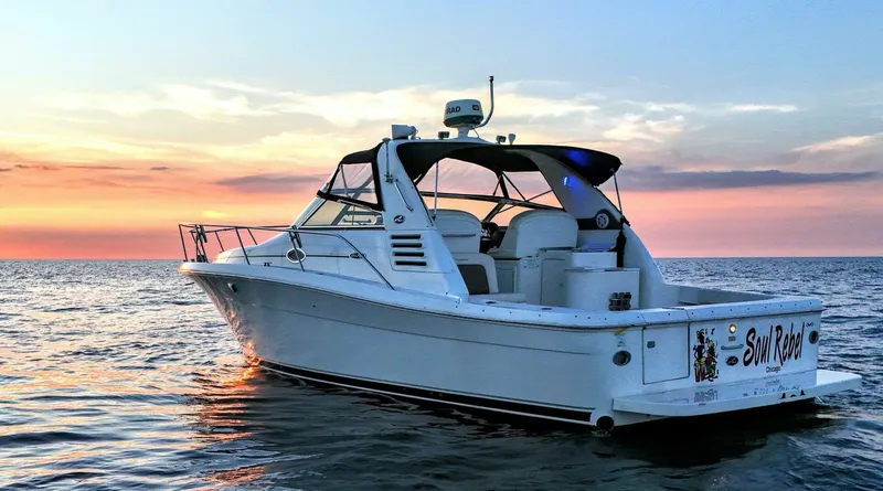 Slide: The Image of Sea Ray 340 Amberjack 2001 - 5628603