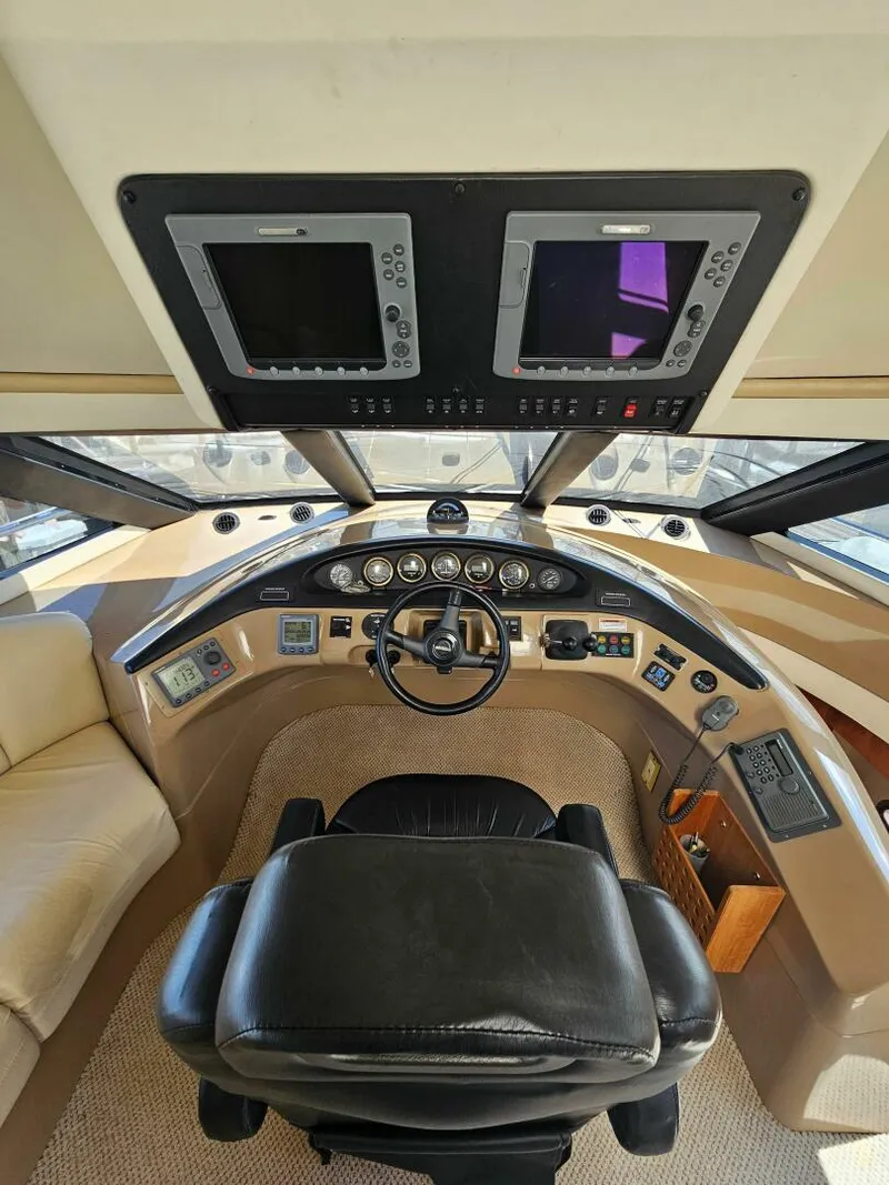 Slide: The Image of Carver Yachts 530 Voyager Pilothouse 1999 - 5628850