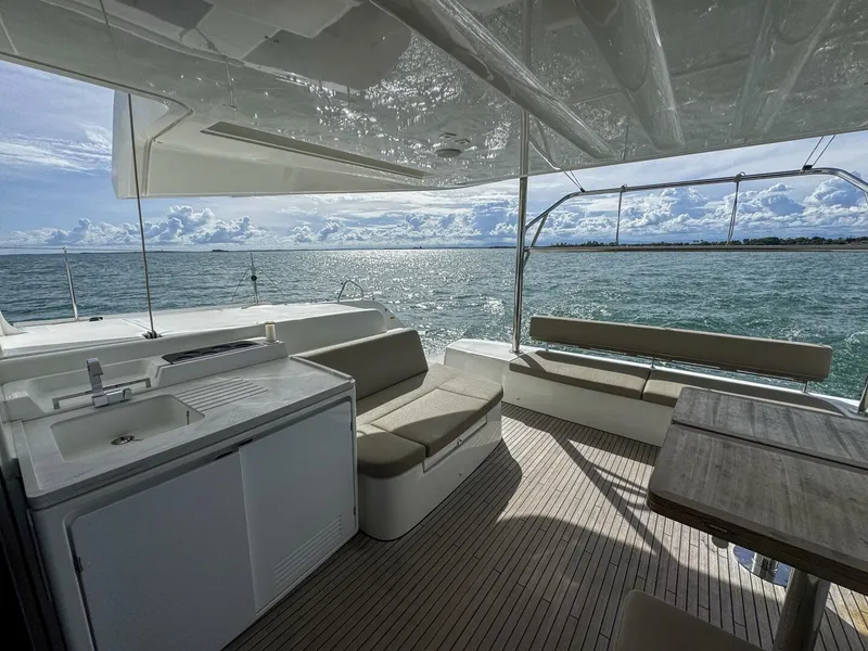 Slide: The Image of Lagoon 51 2024 - 5630932