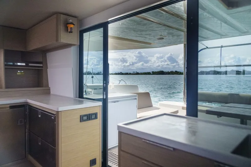 Slide: The Image of Lagoon 51 2024 - 5630949