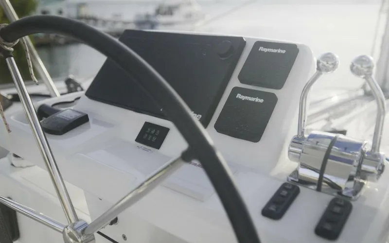 Slide: The Image of Lagoon 51 2024 - 5630940