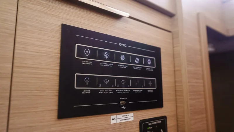 Slide: The Image of Lagoon 51 2024 - 5630969