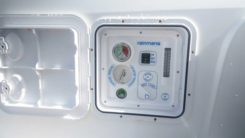 Slide: The Image of Lagoon 51 2024 - 5630975