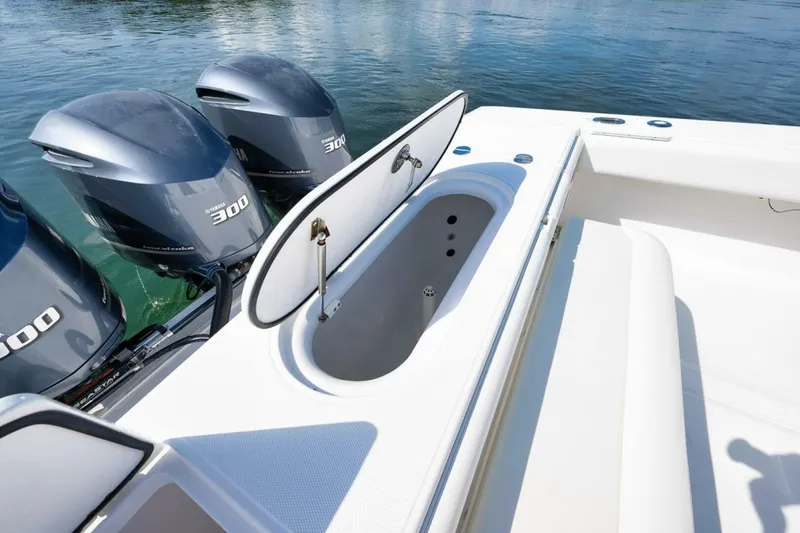 Slide: The Image of Bahama 37 2013 - 5629298