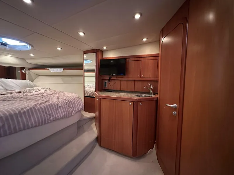 Slide: The Image of Sunseeker 37 Sportfisher 2006 - 5629335