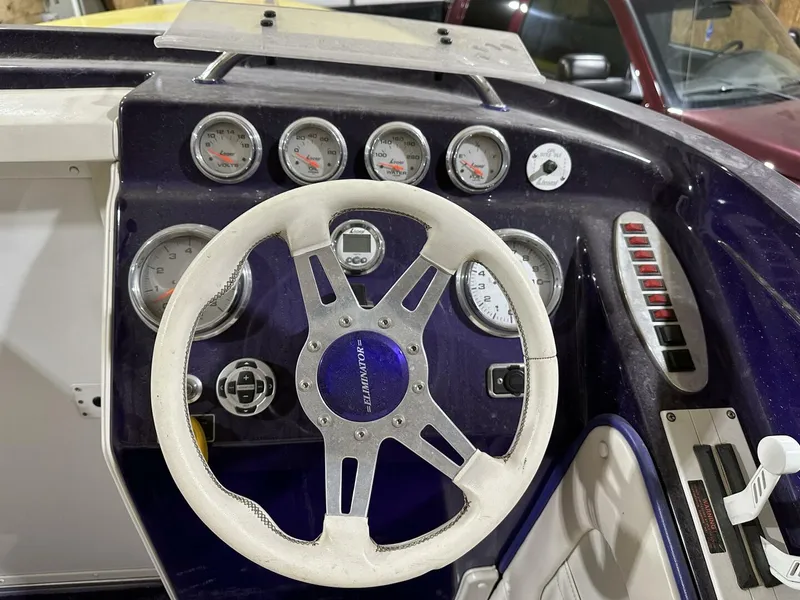 Slide: The Image of Eliminator 26 2005 - 5629641