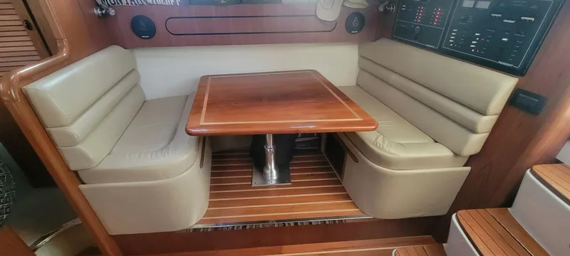 Slide: The Image of Pursuit 3400 Offshore 2004 - 5629837