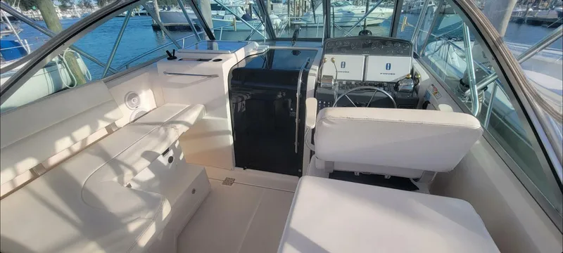 Slide: The Image of Pursuit 3400 Offshore 2004 - 5629827