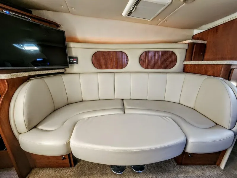 Slide: The Image of Rinker 320 Express 2007 - 5631350