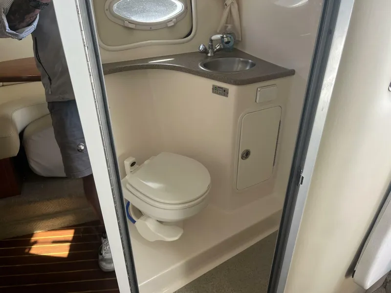 Slide: The Image of Head - 5631388