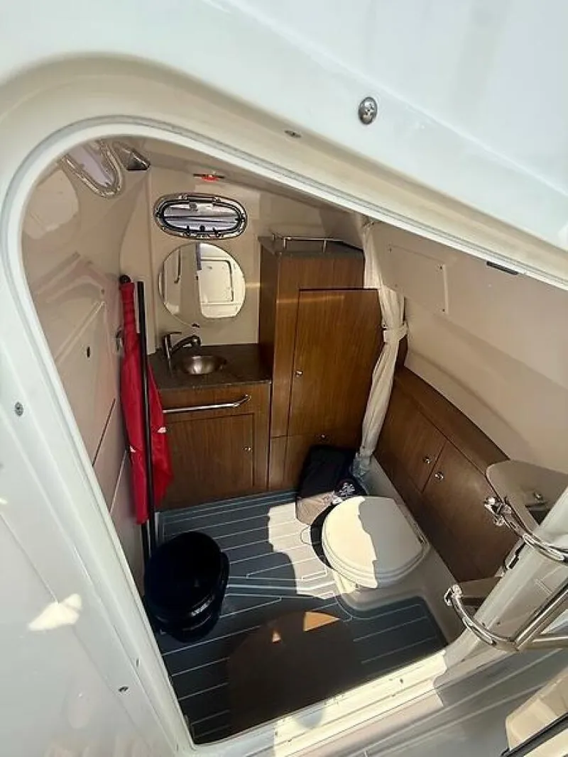 Slide: The Image of 0005366103 - 5632507