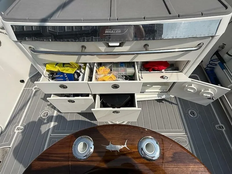 Slide: The Image of 0005365880 - 5632545