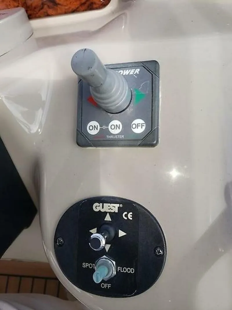 Slide: The Image of 0005360860 - 5632731