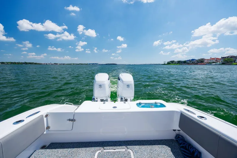 Slide: The Image of 2022 Cape Horn 31 T - 5633481