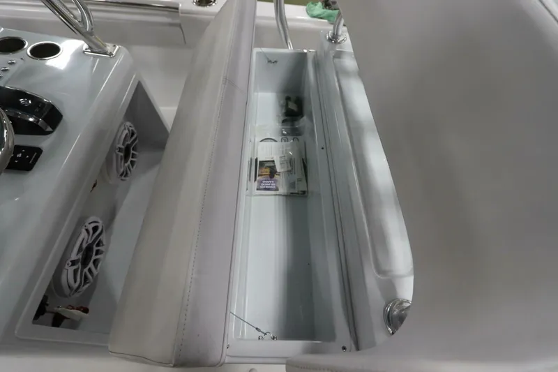 Slide: The Image of SeaCraft 23 2024 - 5633653