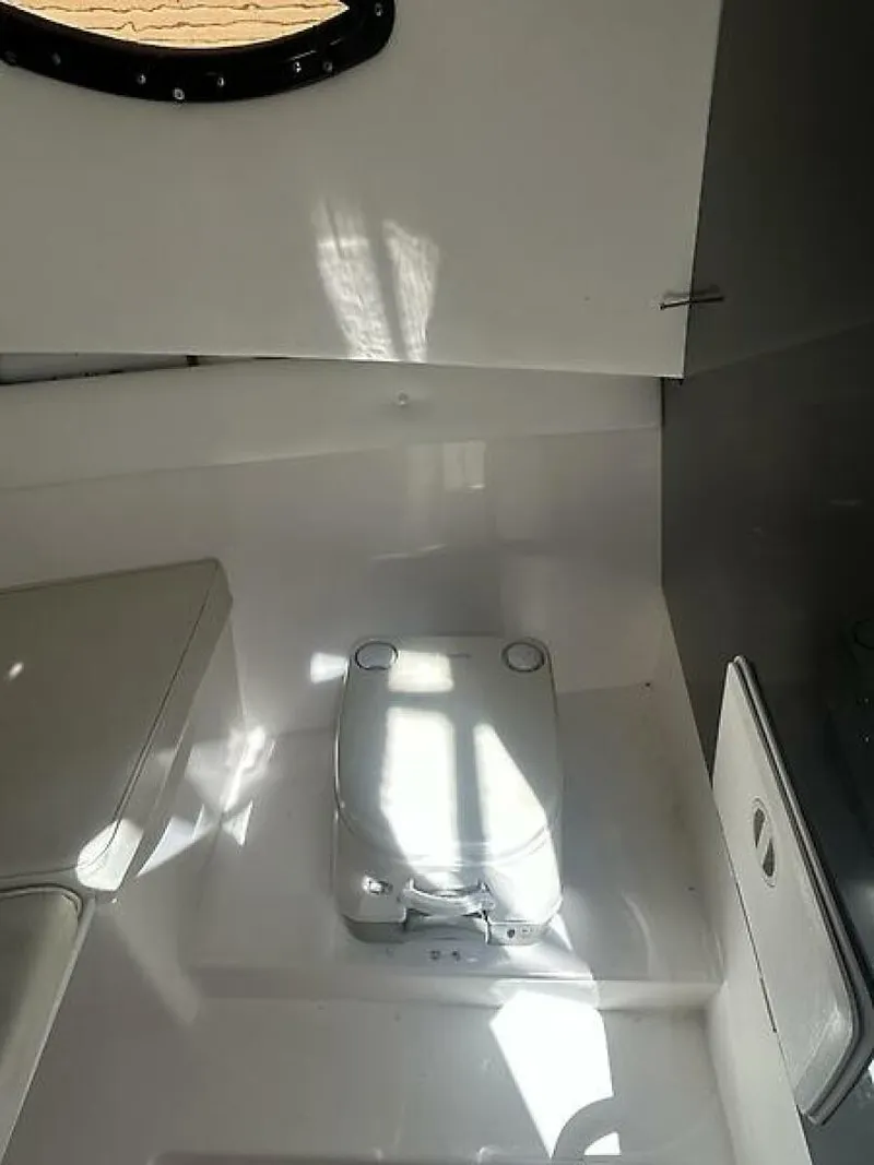 Slide: The Image of 0005370719 - 5633507