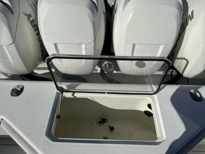 Slide: The Image of SeaVee 390Z 2015 - 5759465