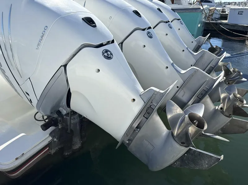 Slide: The Image of SeaVee 390Z 2015 - 5759466