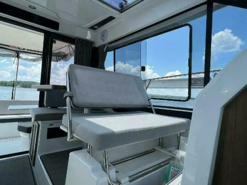 Slide: The Image of Jeanneau NC 895 2020 - 5634884