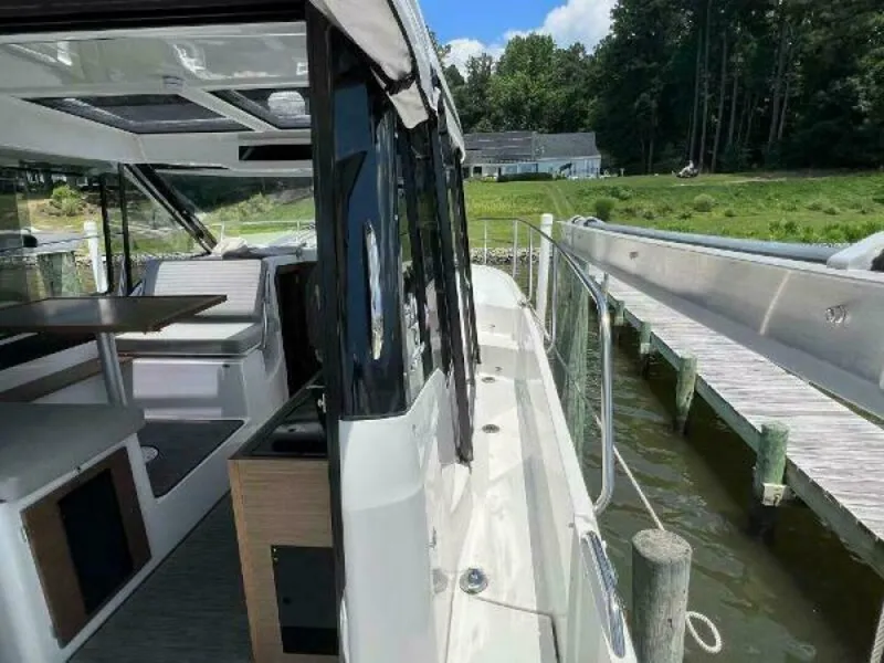 Slide: The Image of Jeanneau NC 895 2020 - 5634923