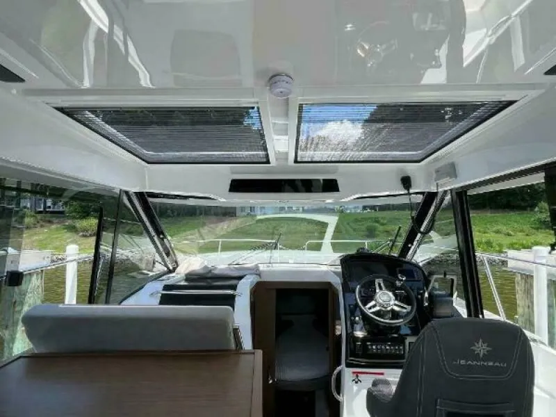 Slide: The Image of Jeanneau NC 895 2020 - 5634880