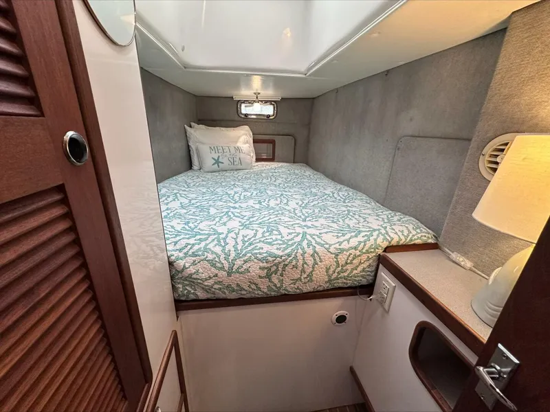 Slide: The Image of Endeavour Trawler Cat 36 2002 - 5639504