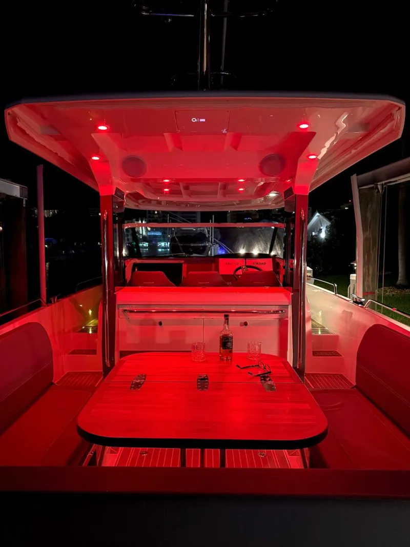 Slide: The Image of Nimbus T11 2022 - 5635920