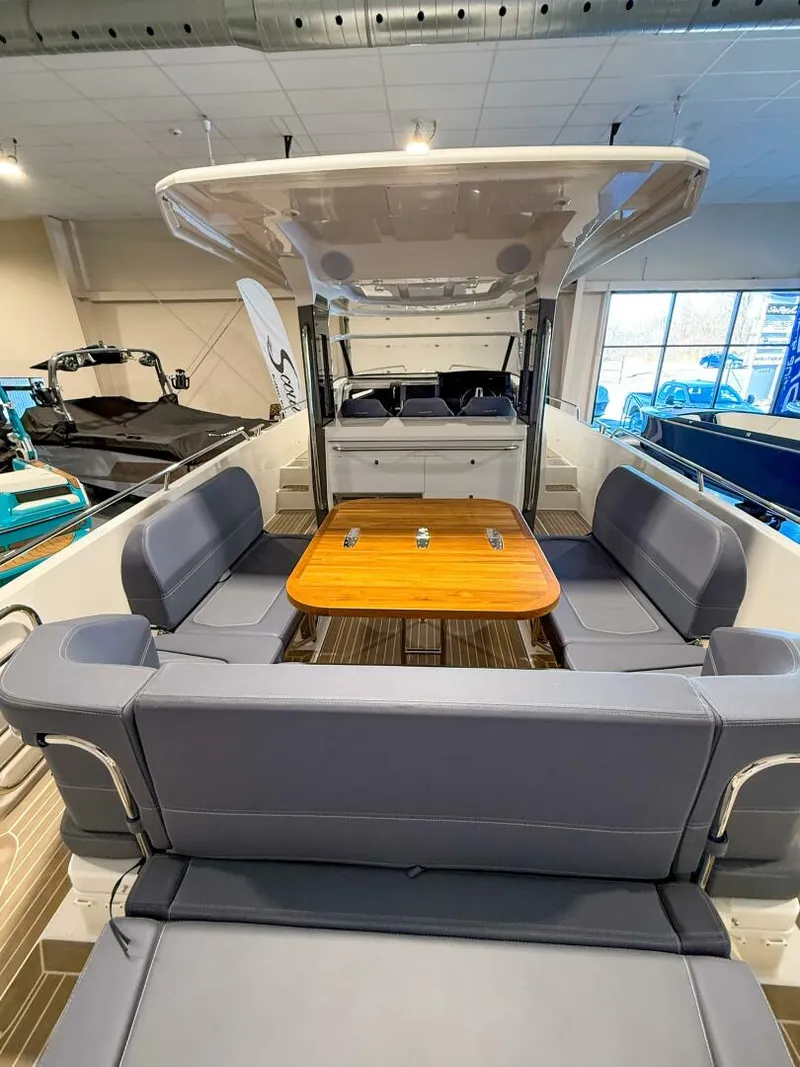 Slide: The Image of Nimbus T11 2022 - 5635918