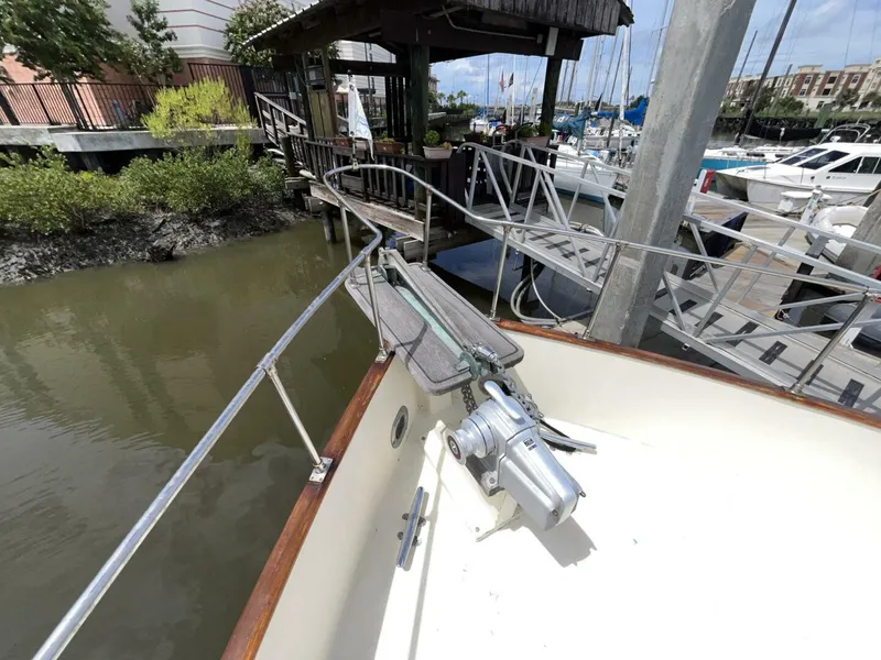 Slide: The Image of Grand Banks 42 Classic 1979 - 5798195