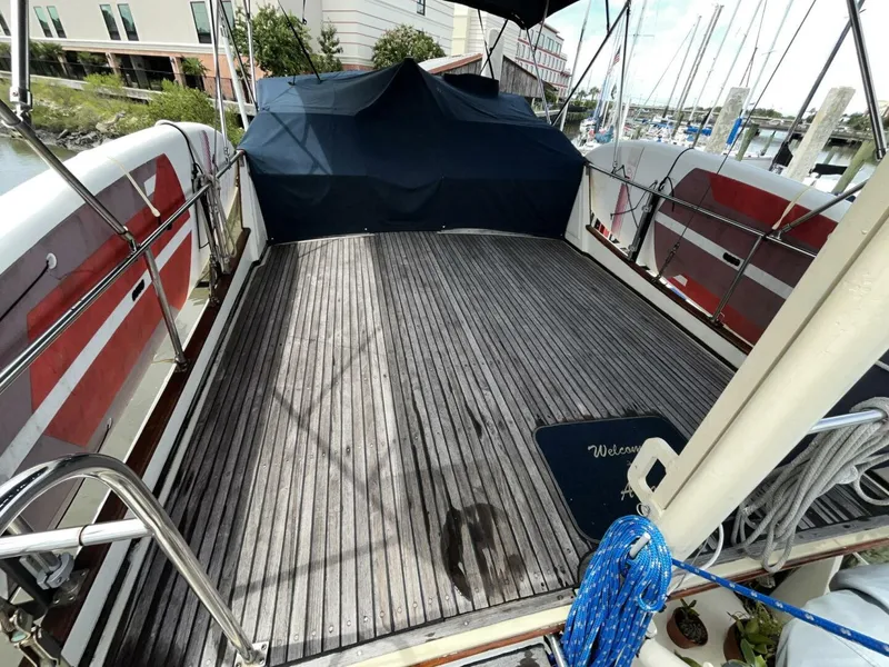 Slide: The Image of Grand Banks 42 Classic 1979 - 5798201