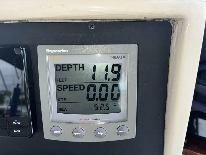 Slide: The Image of Grand Banks 42 Classic 1979 - 5798212