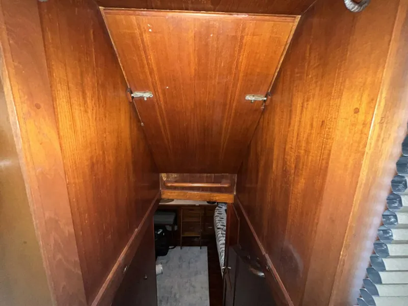 Slide: The Image of Grand Banks 42 Classic 1979 - 5798274