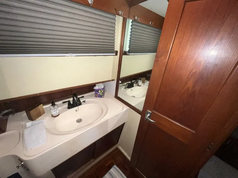 Slide: The Image of Grand Banks 42 Classic 1979 - 5798286