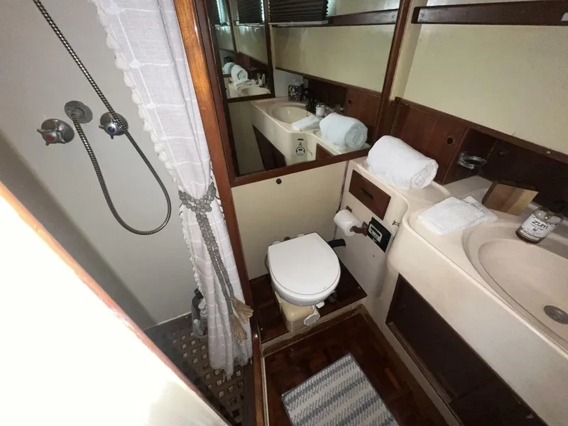 Slide: The Image of Grand Banks 42 Classic 1979 - 5798288