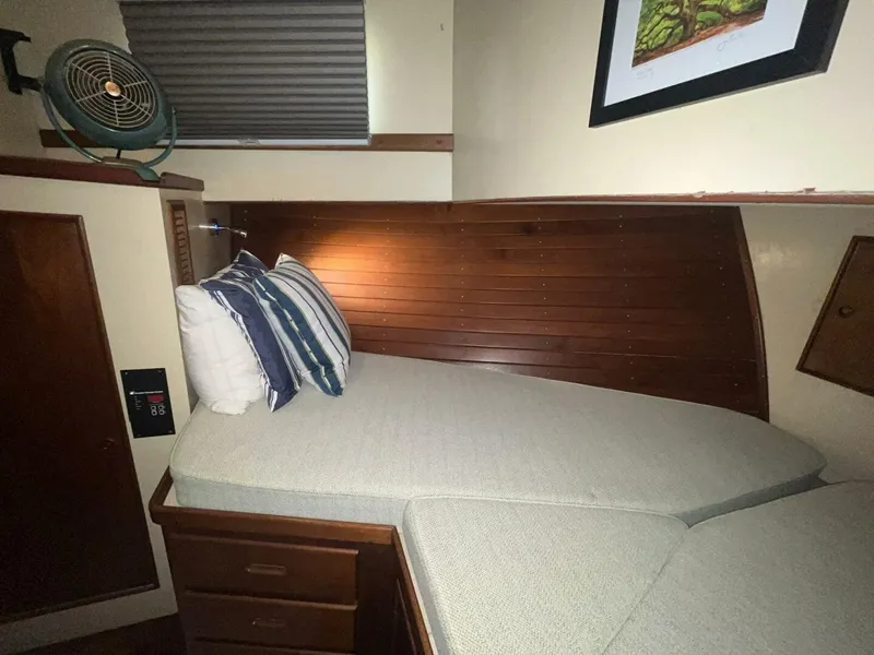 Slide: The Image of Grand Banks 42 Classic 1979 - 5798302