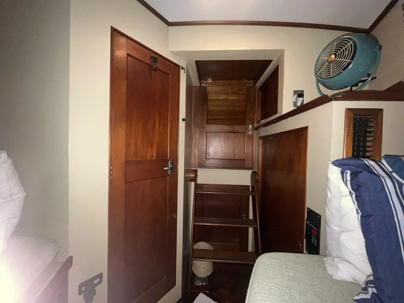 Slide: The Image of Grand Banks 42 Classic 1979 - 5798306