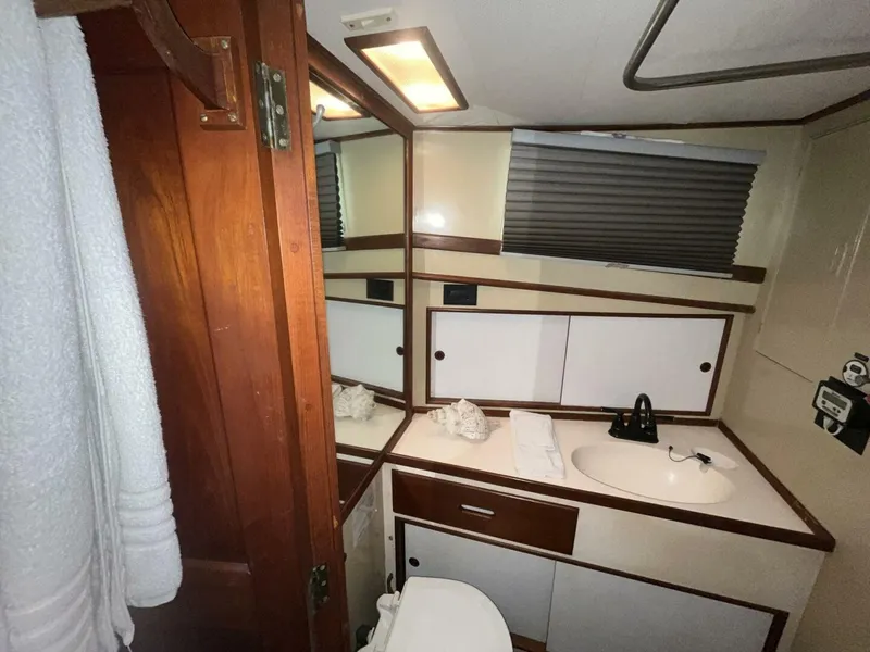 Slide: The Image of Grand Banks 42 Classic 1979 - 5798310