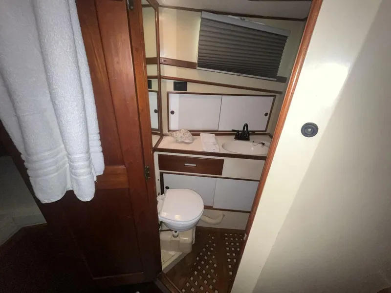 Slide: The Image of Grand Banks 42 Classic 1979 - 5798313