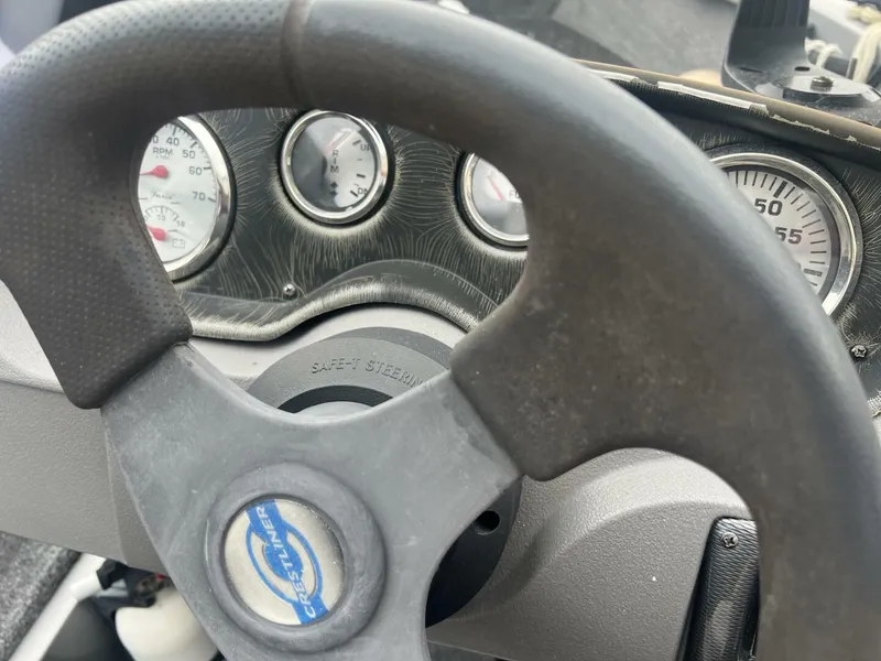 Slide: The Image of Crestliner 17 2013 - 5636670