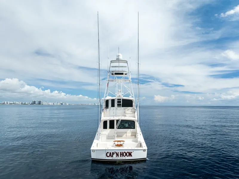 Slide: The Image of 2006 Viking 68 Enclosed Bridge - 5636867