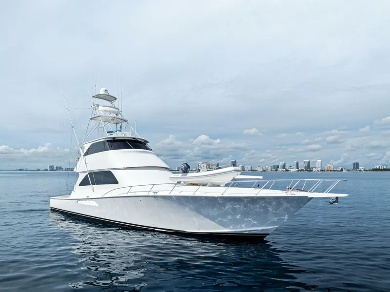 Slide: The Image of 2006 Viking 68 Enclosed Bridge - 5636869