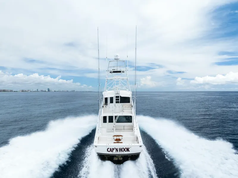 Slide: The Image of 2006 Viking 68 Enclosed Bridge - 5636885