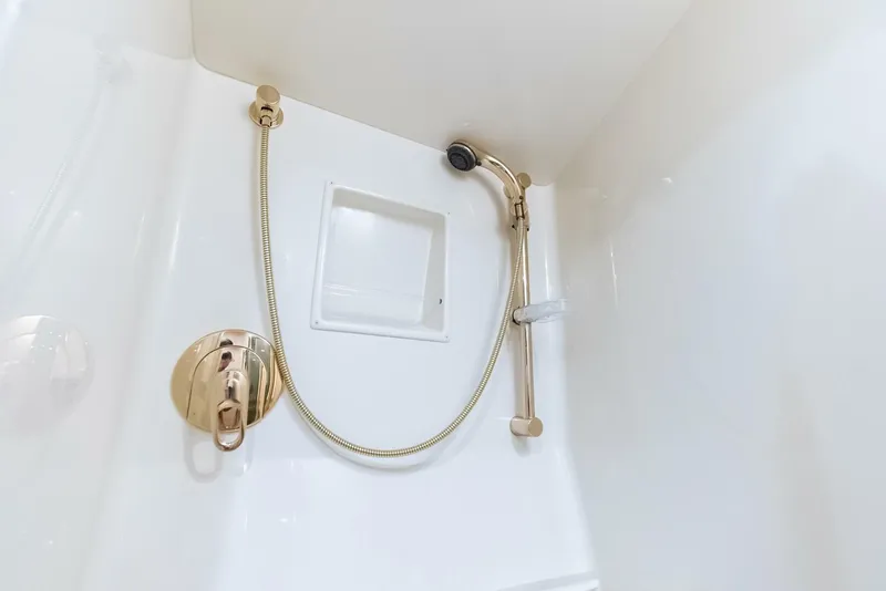 Slide: The Image of 2006 Viking 68 Enclosed Bridge - 5636782