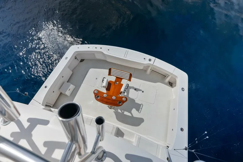 Slide: The Image of 2006 Viking 68 Enclosed Bridge - 5636787