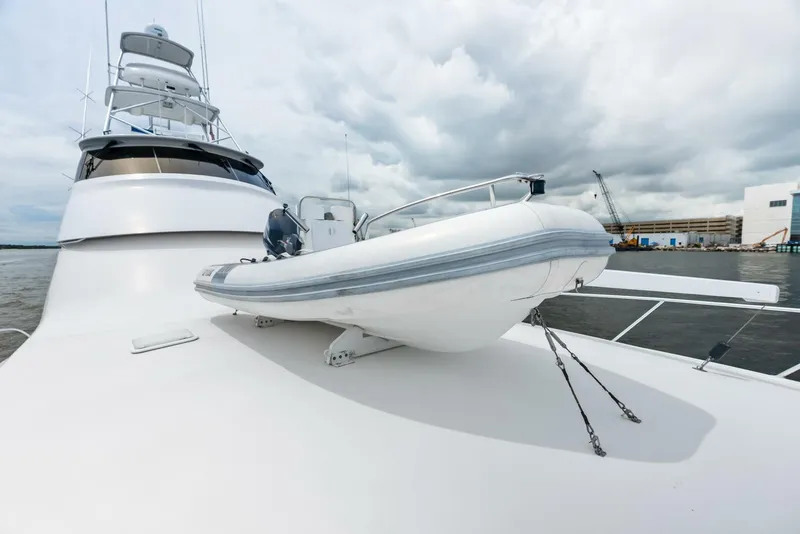 Slide: The Image of 2006 Viking 68 Enclosed Bridge - 5636836