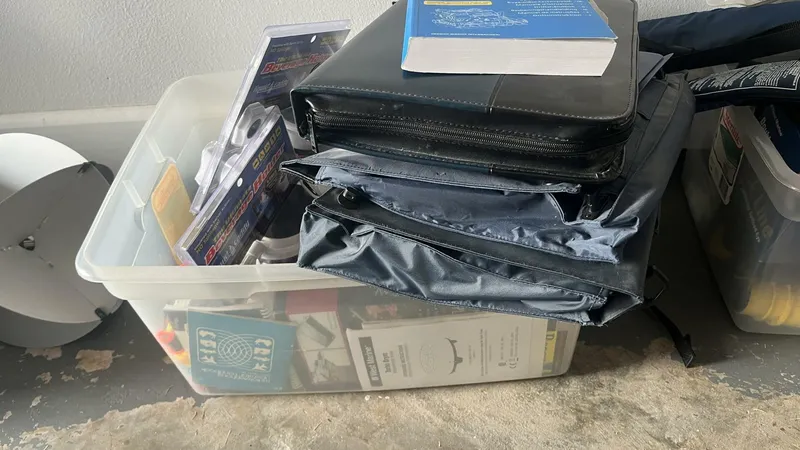 Slide: The Image of Beneteau Oceanis 323 2006 - 5640075