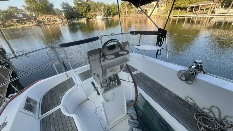 Slide: The Image of Beneteau Oceanis 323 2006 - 5640027